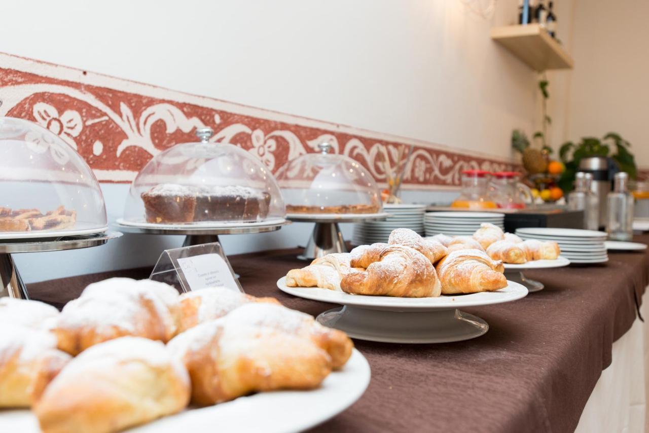 Hotel San Carlo, Tra Bormio E Livigno Isolaccia Luaran gambar